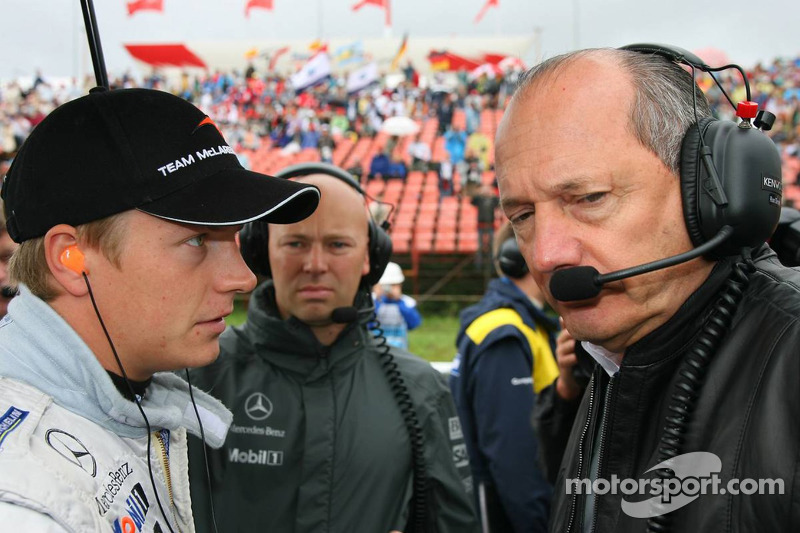 Kimi Raikkonen dan Ron Dennis