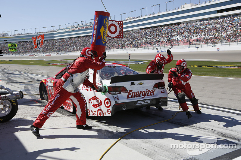 Boxenstopp eines NASCAR-Teams