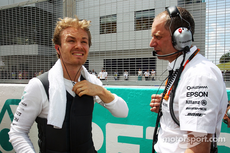 Nico Rosberg, Mercedes AMG F1 di grid