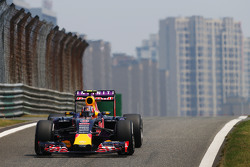 Daniil Kvyat, Red Bull Racing RB11