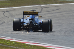 Фелипе Наср, Sauber C34 sends sparks flying