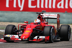 Себастьян Феттель, Ferrari SF15-T
