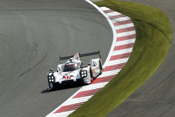 #17 Porsche Team 919 Hybrid: Тимо Бернхард, Марк Уэббер и Брендан Хартли