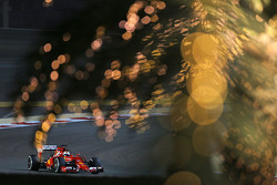 Себастьян Феттель, Ferrari SF15-T