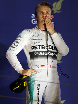 Le troisième, Nico Rosberg, Mercedes AMG F1 sur le podium