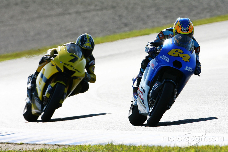 Carlos Checa, Tech 3 Yamaha; Kousuke Akiyoshi, Suzuki