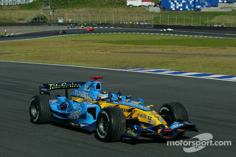 Campeón del mundo 2006 F1, Fernando Alonso, celebrando