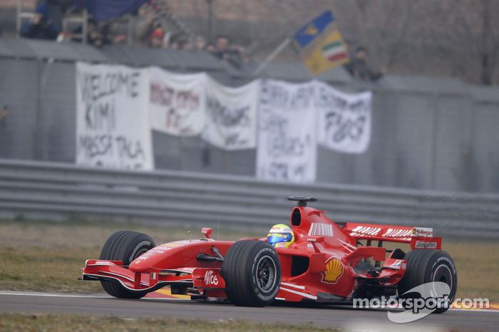 Felipe Massa prueba el Ferrari F2007