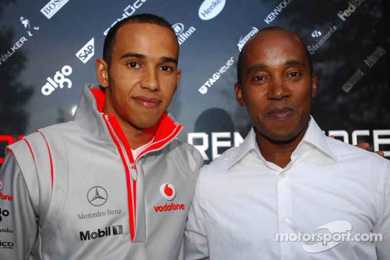 Льюіс Хемілтон, McLaren Mercedes, та його батько Ентоні Хемілтон