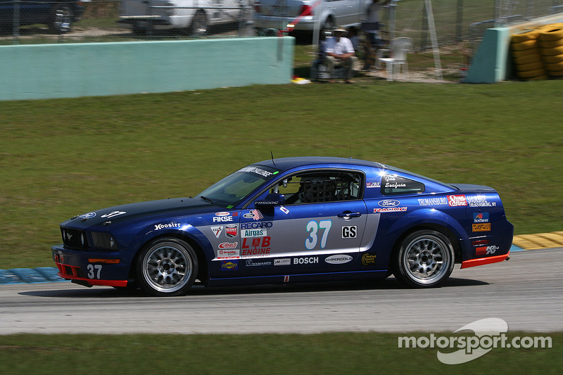 #37 JBS Motorsports Mustang GT: Jim Seafuse, Bret Seafuse, James Gue