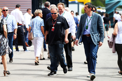 Gene Haas, Presidente Haas Automotion con Gunther Steiner, Haas F1 Team Principal