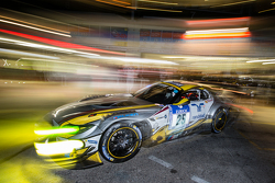 Pitstop voor #25 Marc VDS Racing BMW Z4 GT3: Maxime Martin, Lucas Luhr, Markus Palttala, Richard Wes