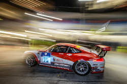 Boxenstopp für #75 Getspeed Performance, Porsche 997 GT3 Cup: Adam Osieka, Dieter Schornstein, Andy