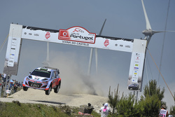 Хейден Пэддон и Джон Кеннард, Hyundai i20 WRC, Hyundai Motorsport
