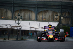 Даниил Квят, Red Bull Racing RB11