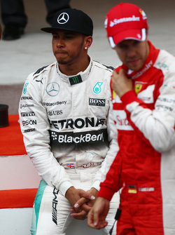 Lewis Hamilton, Mercedes AMG F1 e Sebastian Vettel, Ferrari