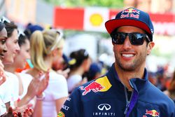 Daniel Ricciardo, Red Bull Racing, en el desfile de pilotos
