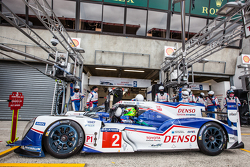 #2 Toyota Racing Toyota TS040 Hybrid: Alexander Wurz, Stéphane Sarrazin, Mike Conway