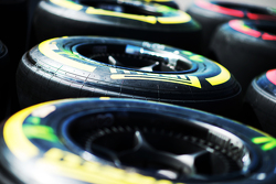 Pirelli pneus