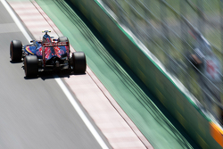 Carlos Sainz Jr., Scuderia Toro Rosso STR10