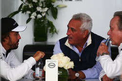 Fernando Alonso, McLaren con Lawrence Stroll, imprenditore e Mansour Ojjeh, azionista McLaren
