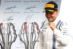 Подиум: Третий призер Валттери Боттас, Williams FW37