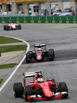 Sebastian Vettel, Ferrari SF15-T