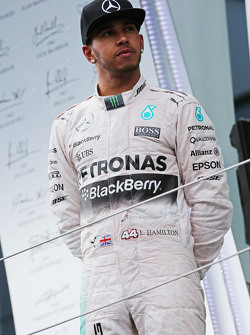 Льюис Хэмилтон, Mercedes AMG F1 на подиуме