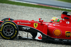 Эстебан Гутьеррес, Ferrari SF15-T