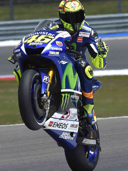 Валентино Росси, Yamaha Factory Racing