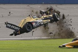 Ryan Briscoe, Schmidt Peterson Motorsports Honda em acidente forte