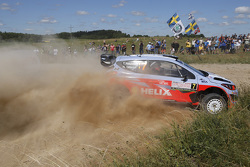 Thierry Neuville e Nicolas Gilsoul, Hyundai i20 WRC, Hyundai Motorsport