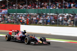 Карлос Сайнс мл., Scuderia Toro Rosso STR10