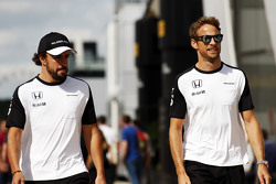 Фернандо Алонсо, McLaren и Дженсон Баттон, McLaren