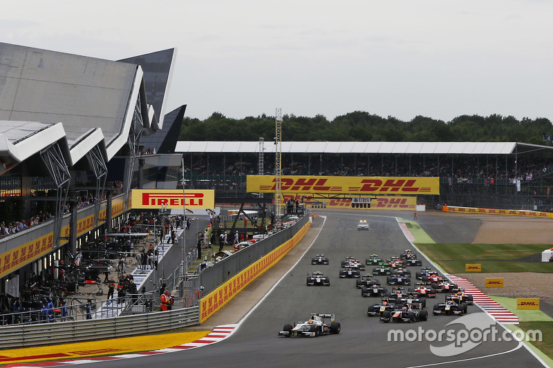 Start: Rio Haryanto, Campos Racing memimpin