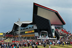 The podium,: Nico Rosberg, Mercedes AMG F1, segundo; Lewis Hamilton, Mercedes AMG F1, el ganador; Se