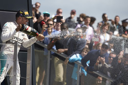 Race winner Lewis Hamilton, Mercedes AMG F1 Team