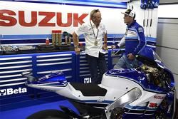 Kevin Schwantz et Aleix Espargaro, Team Suzuki MotoGP