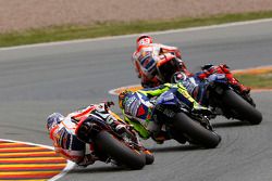 Marc Márquez, Repsol Honda Team y Jorge Lorenzo con Valentino Rossi, Yamaha Factory Racing, y Dani P