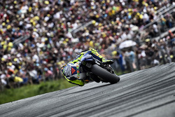 Валентіно Россі, Yamaha Factory Racing