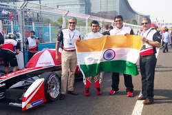 Dilbagh Gill, Team Principal della Mahindra Racing con Anand Mahindra e Karun Chandhok