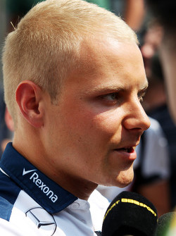 Valtteri Bottas, Williams con los medios