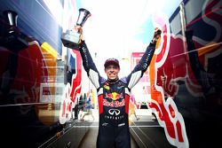 Segundo lugar, Daniil Kvyat, Red Bull Racing