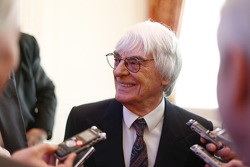 Берни Экклстоун, Formula One group