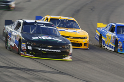 Ben Rhodes, JR Motorsports Chevrolet y John Wes Townley, Athenia Motorsports Chevrolet