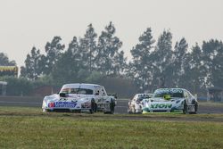 Leonel Sotro, Alifraco Sport Ford and Agustin Canapino, Jet Racing Chevrolet