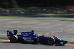 Julian Leal, Carlin