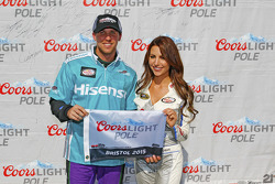 Ganador de la pole Denny Hamlin, Joe Gibbs Racing Toyota