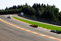 Safety car à frente de Alexander Rossi, Racing Engineering e Mitch Evans, RUSSIAN TIME