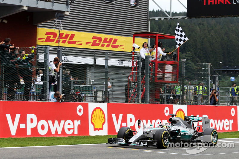 Lewis Hamilton, Mercedes AMG F1 W06